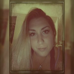 Meet your Posher, Kelli